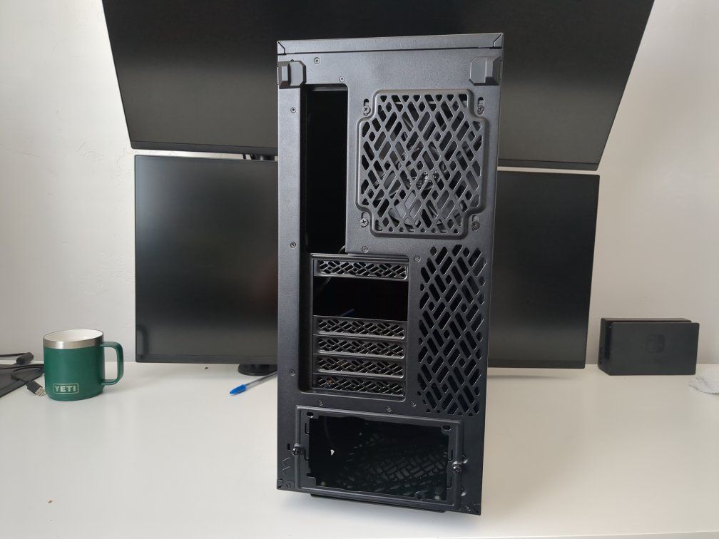 Main image 3