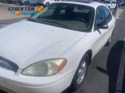 2004 Ford Taurus SES