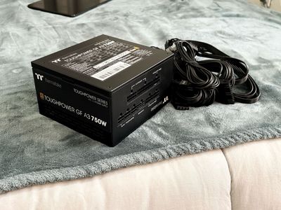Brand New Thermaltake Fully Modular 80+ Gold Rated 750W PSU ATX 3.0 PCIe 5.0