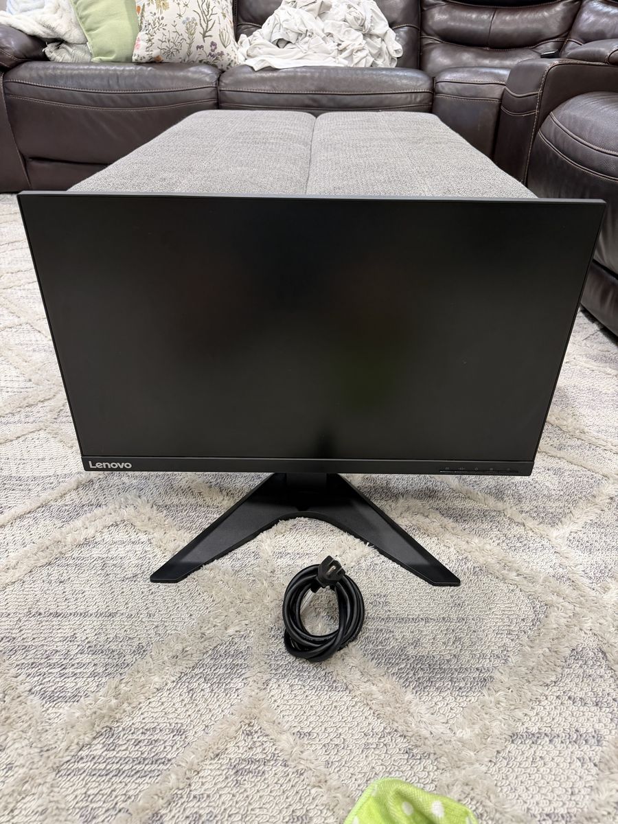 Lenovo Monitor gaming 144 hzwith Power Cable - Excellent Condition
