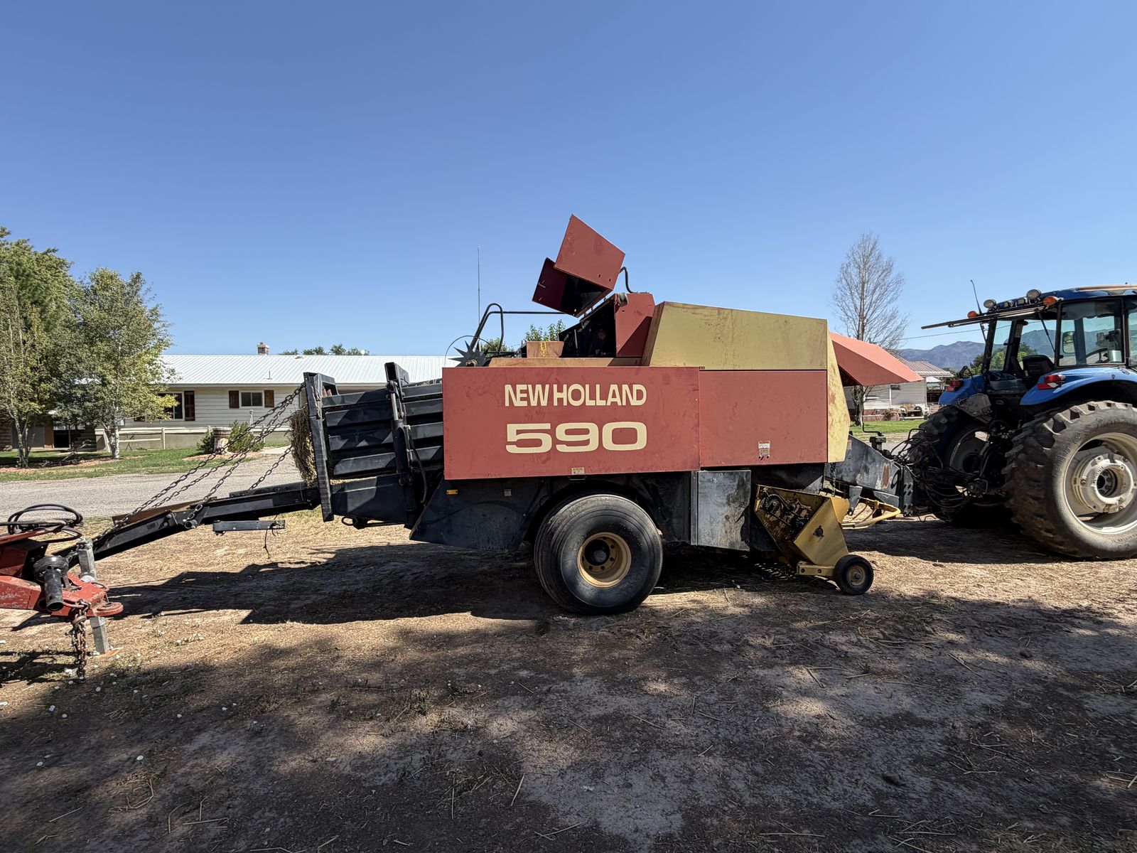 1999 new holland 560 3x3 baler