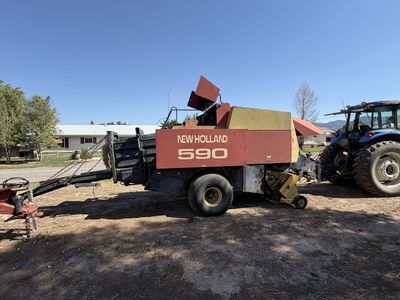 1999 new holland 560 3x3 baler