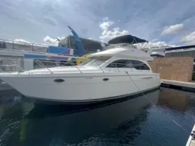 Antelope Point Marina Houseboat *Gone Dingy*