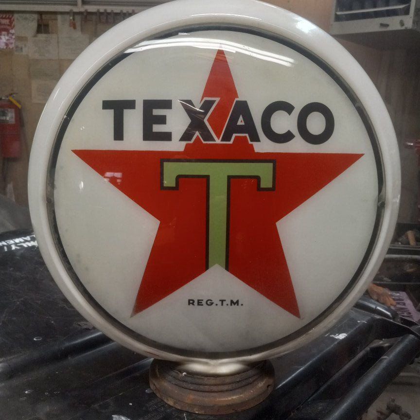 Texaco one piece glass globe