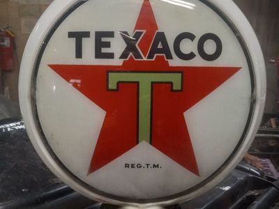Texaco one piece glass globe