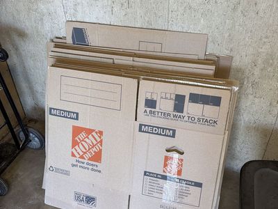 Medium hd boxes x19