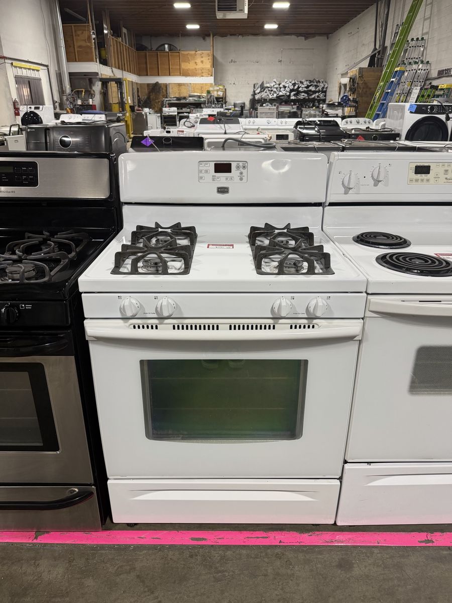BEST DEALS HERE! MAYTAG WHITE GAS TOP RANGE