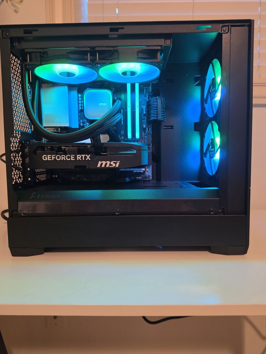 High end gaming computer / PC / 9600X AMD CPU / 5070 Nvidia GPU