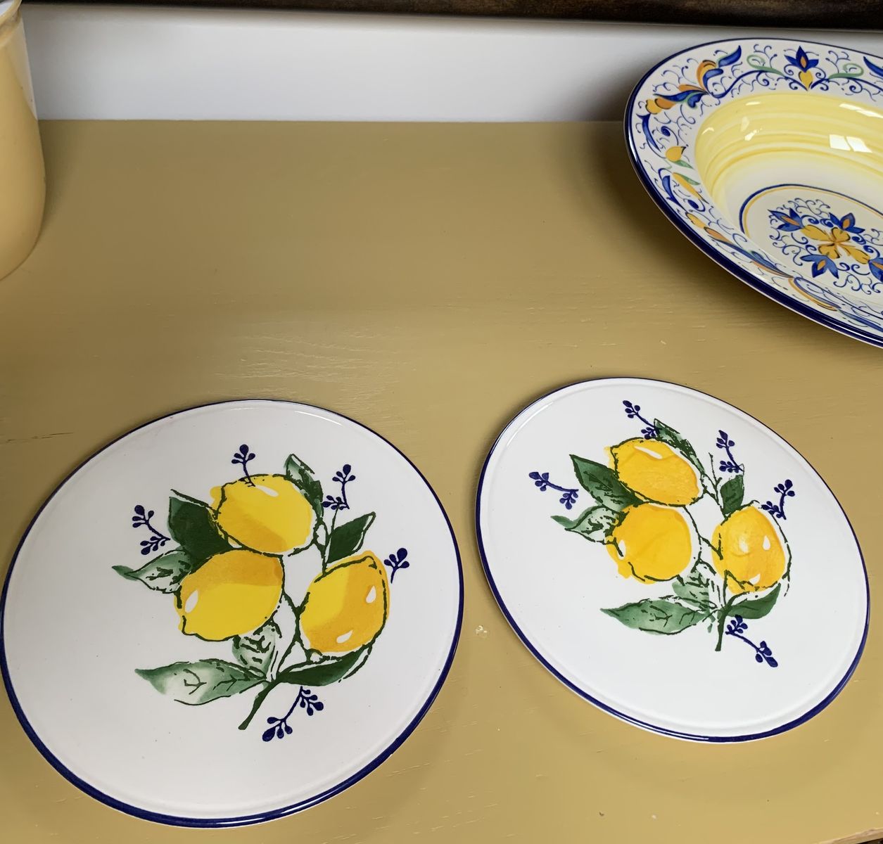2 Lemon & Lavender Ceramic Trivets