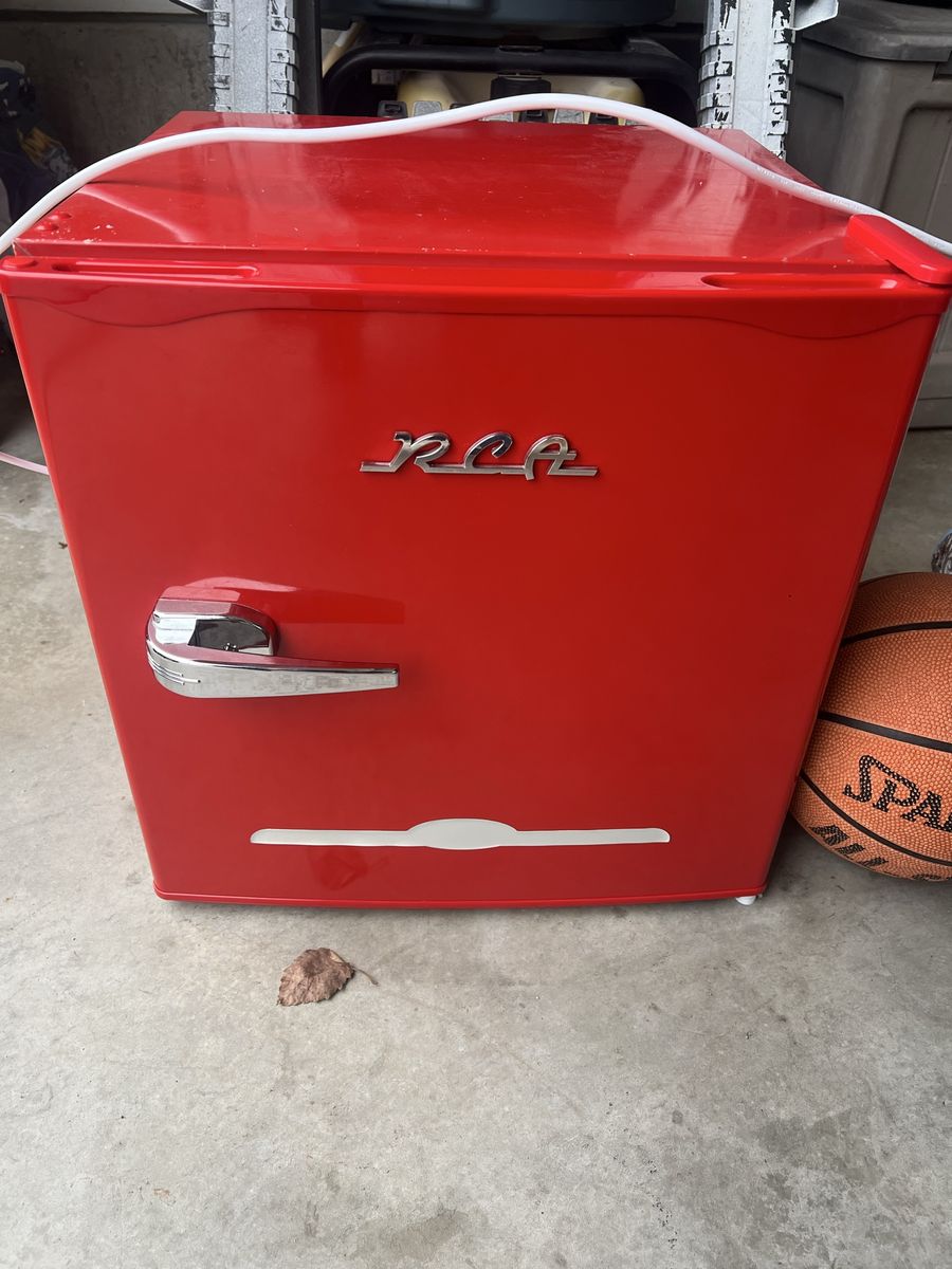 Mini Fridge