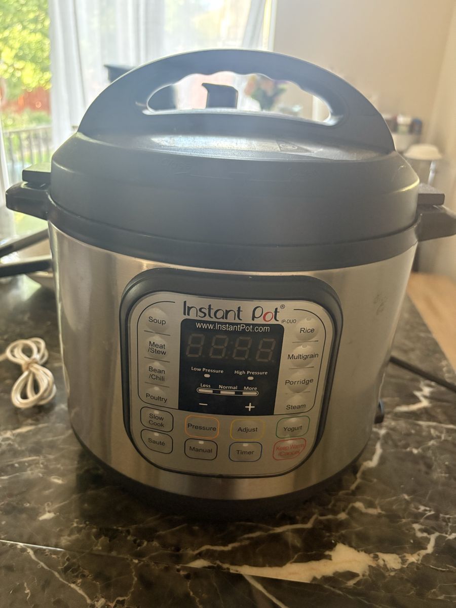 Instant Pot IP-DUO Stainless Steel Pressure Cooker