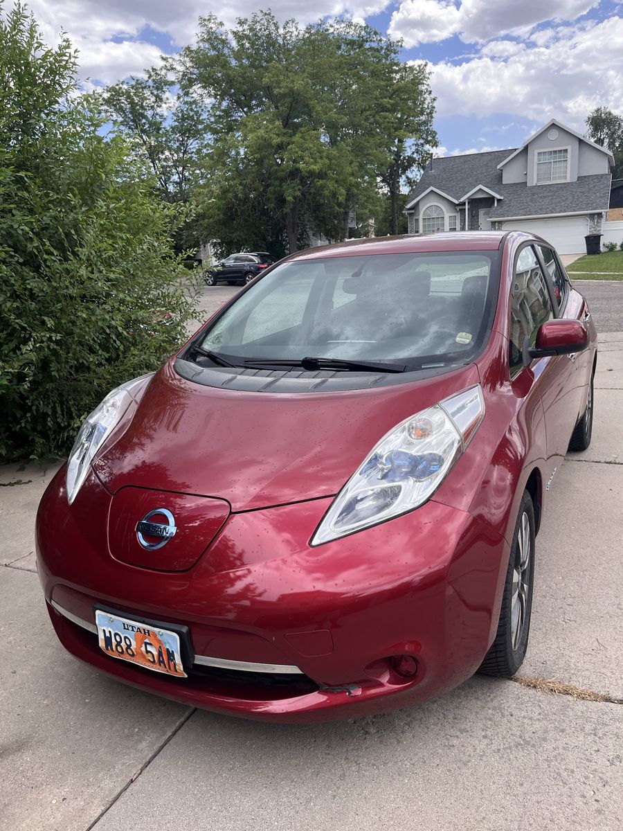 2015 Nissan Leaf SL