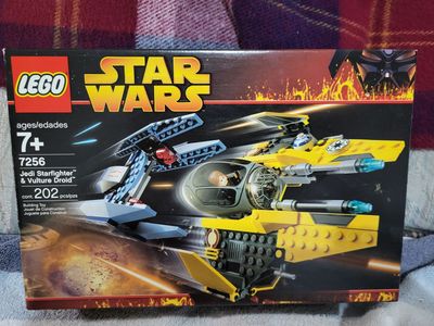 LEGO STAR WARS JEDI STSARFIGHTER AND VULTURE DROID 2005 ISSUE