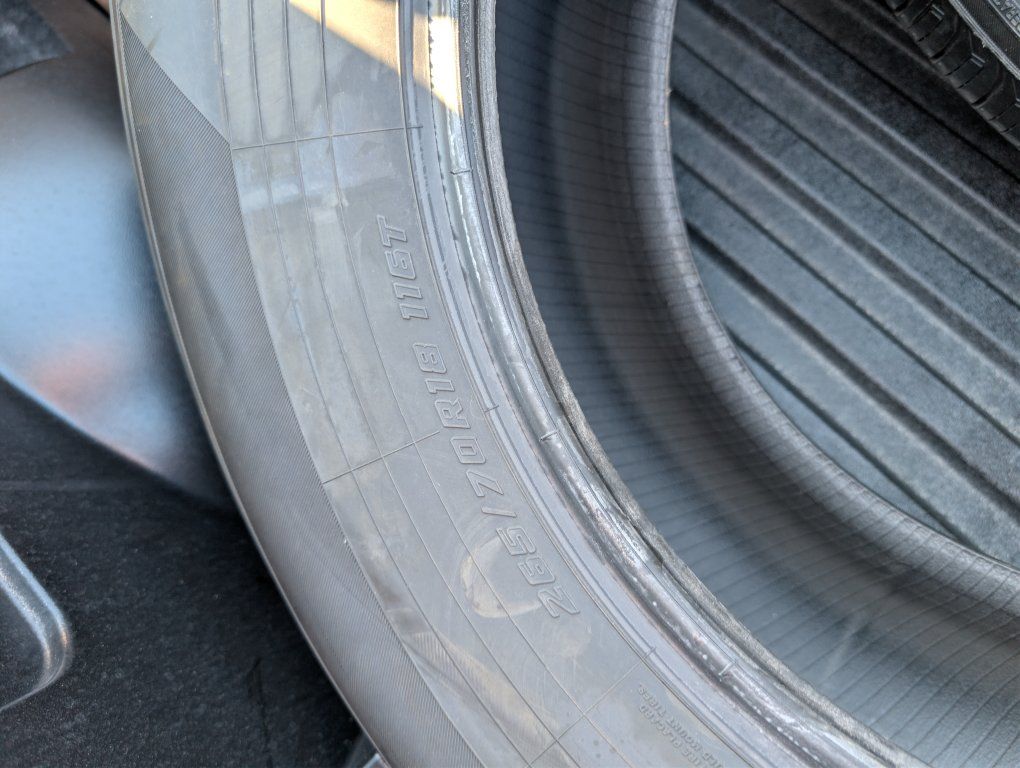 4 yokohama geolandar x-cv 265/70r18