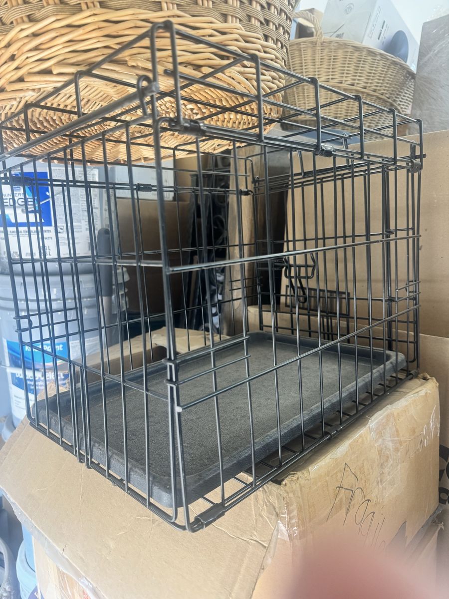 Folding Wire Pet Crate - Small, Black, Portable Dog/Cat Kennel with Removable Tray