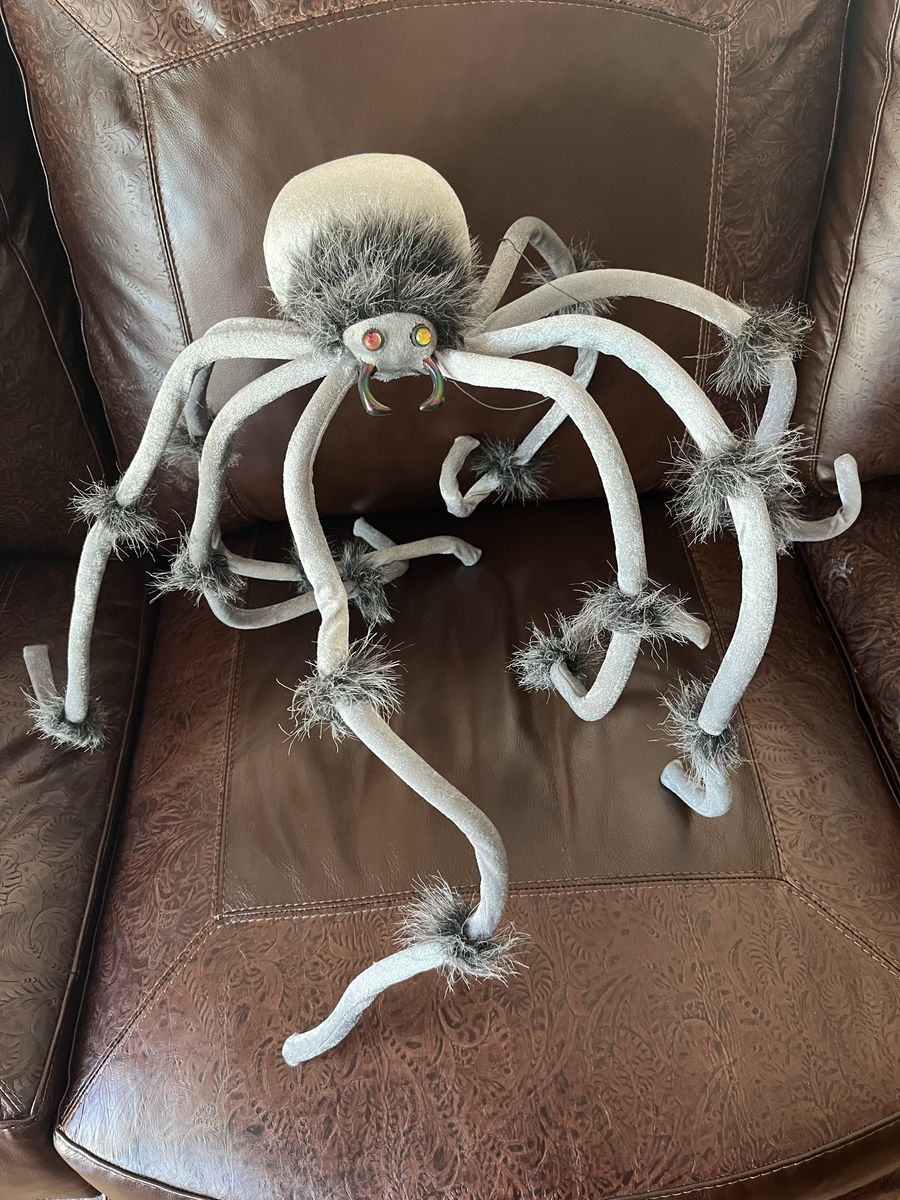 Big fluffy spider that can be hung 33” wide 17” tall