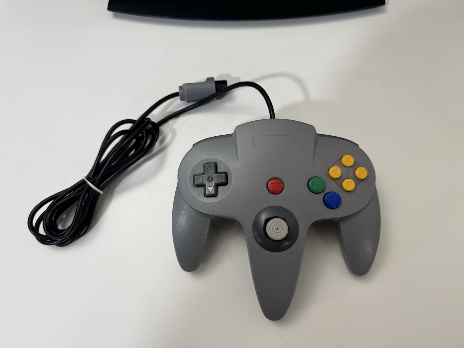Nintendo 64 / N64 Aftermarket Controller / Good Condition