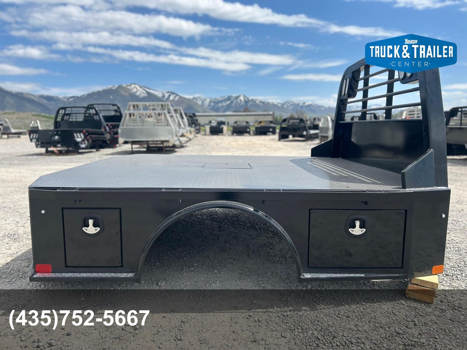 CM SK 8X8.6 Skirted Steel Flatbed