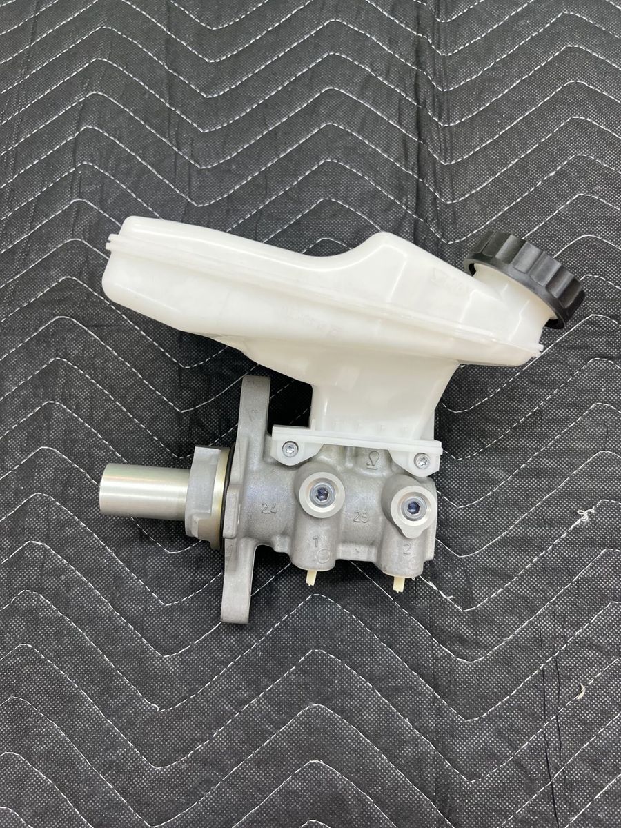Brake Master Cylinder