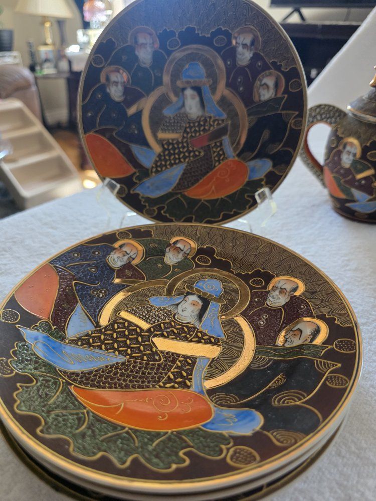 Main image 12