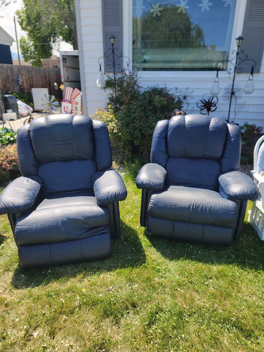 Recliners