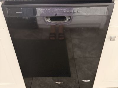 Whirlpool Gold Series Dishwasher Black Finish