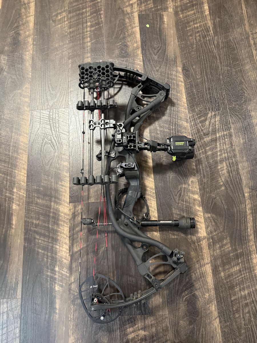 Hoyt Carbon Rx-3
