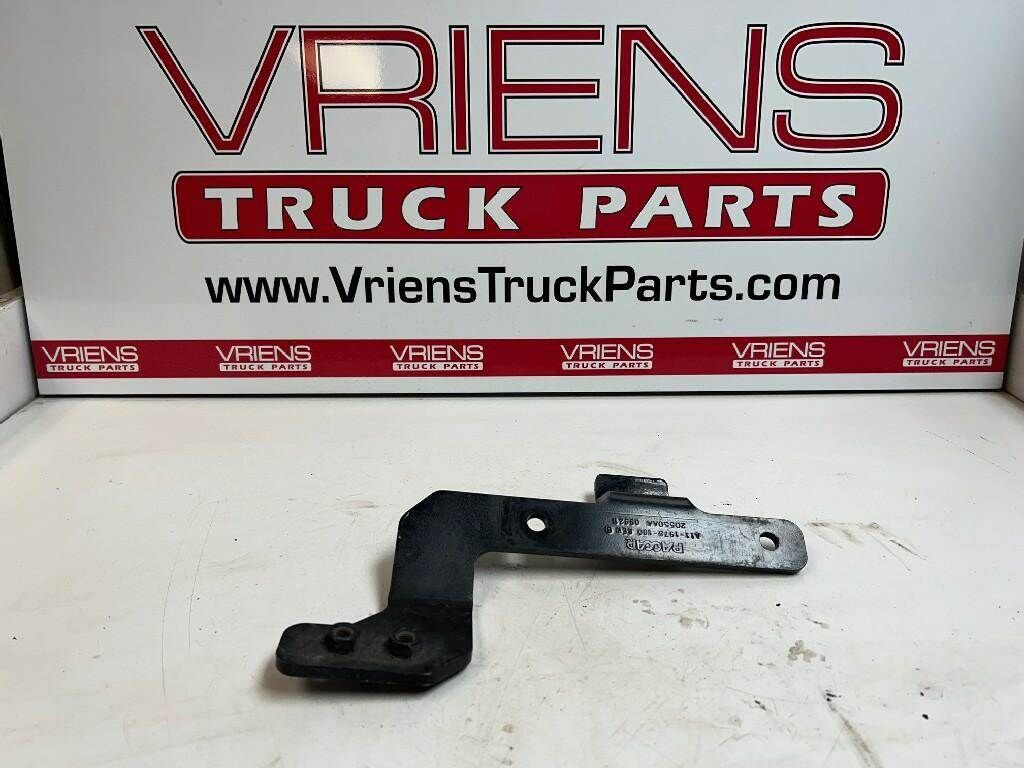 Kenworth T680 Left Bracket