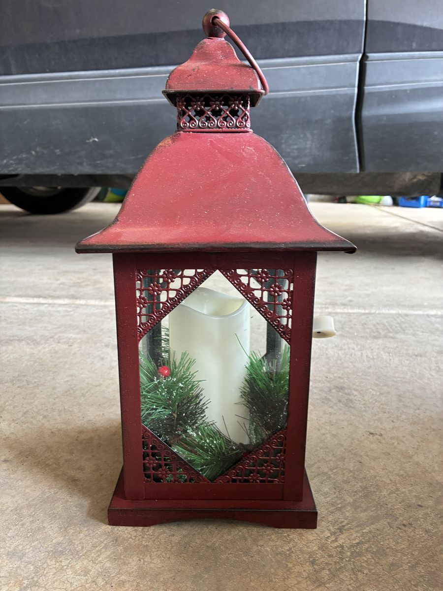 Various decorative Lanterns.