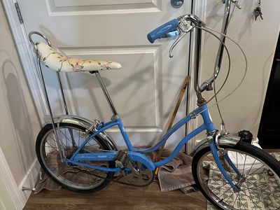 1974 Schwinn 3 Speed Stingray Ladies