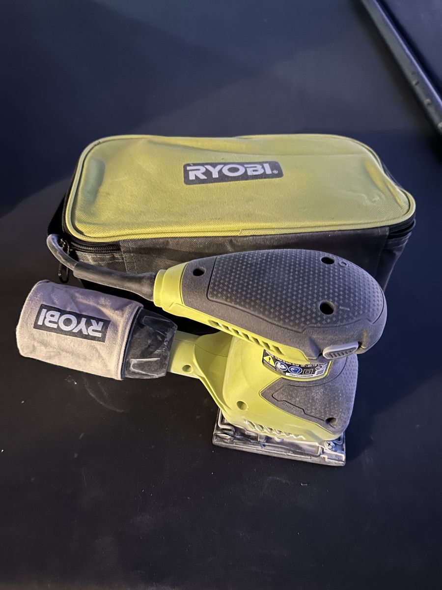 Ryobi Palm Sander