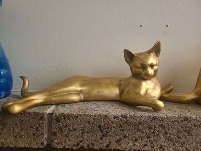 Pair of Anthony Freeman vintage cats