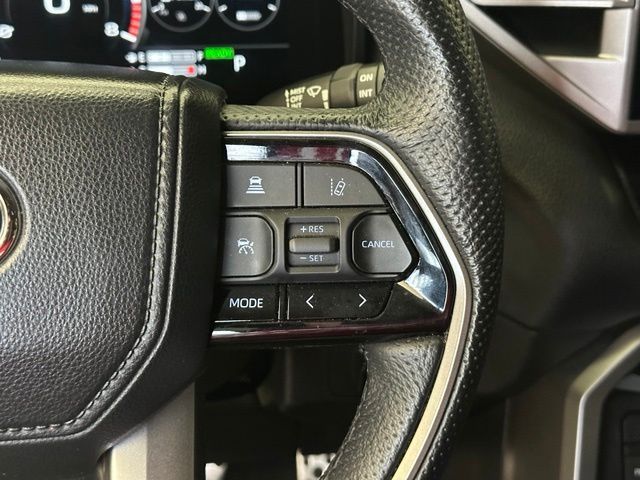 Main image 24