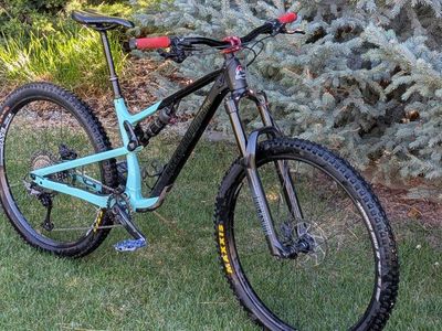 Rocky Mountain A30, medium