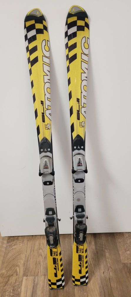 Atomic beta skis 140 cm