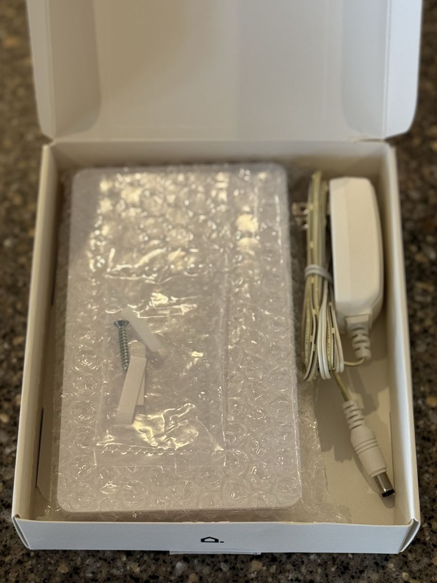 NEW VIVINT Repeater V-RPTR1-345