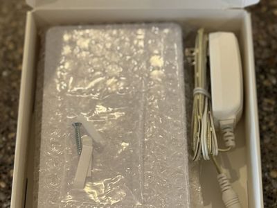 NEW VIVINT Repeater V-RPTR1-345