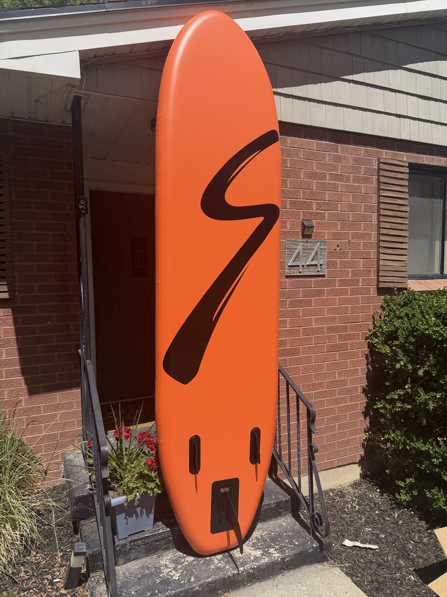 Main image 3