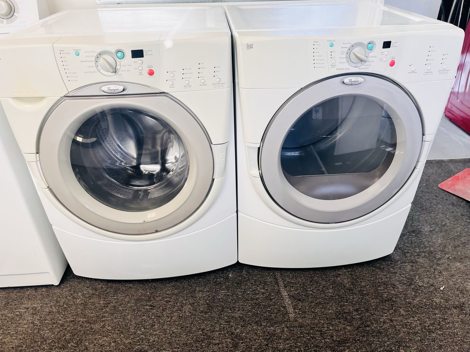 Whirlpool duet washer and dryer set