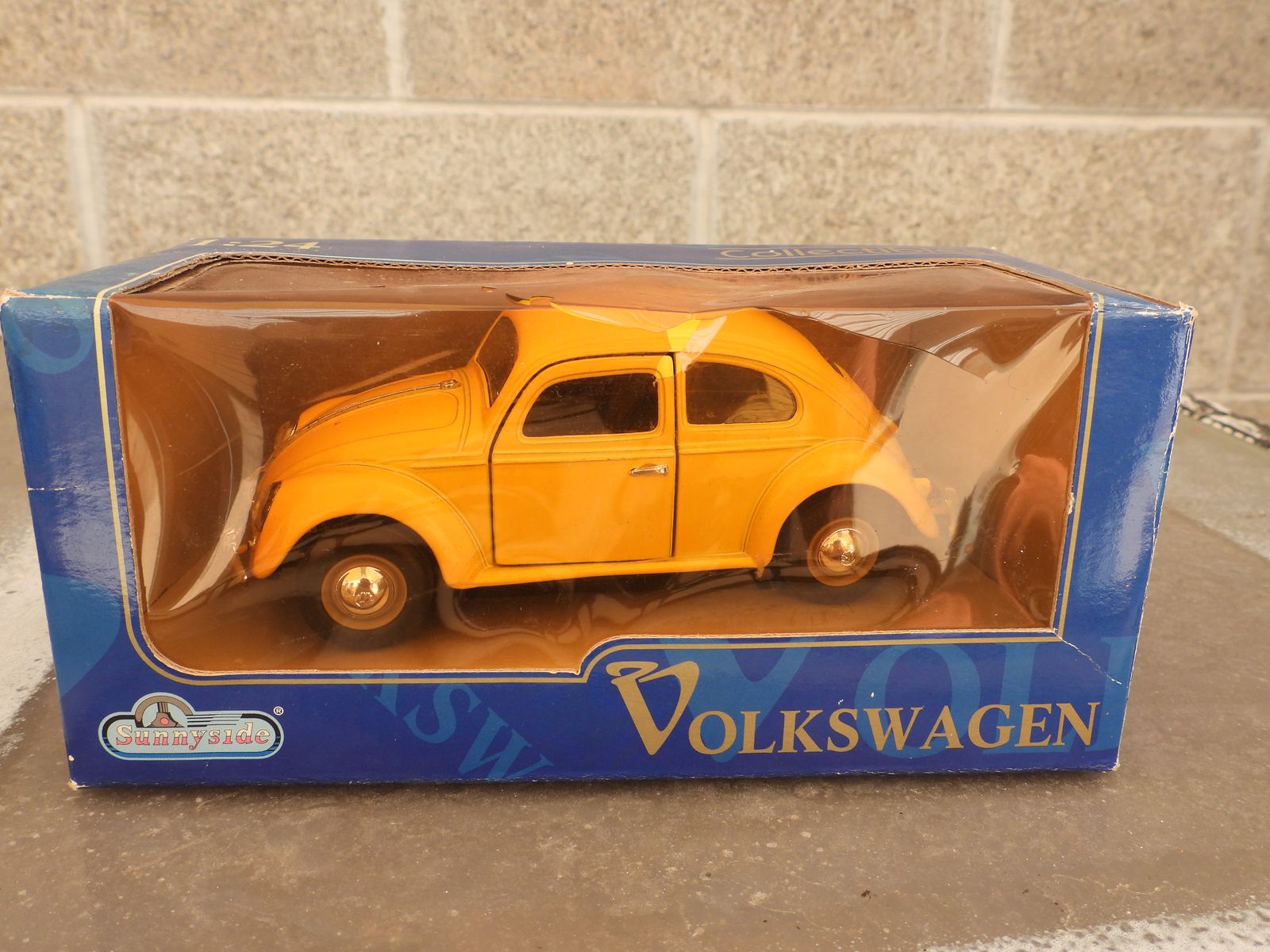 Vintage Collectable VW Beetle