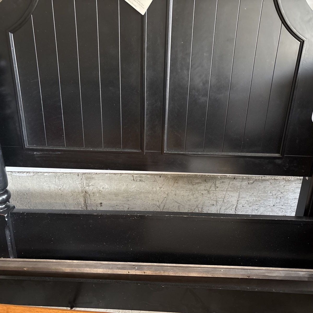 Main image 8