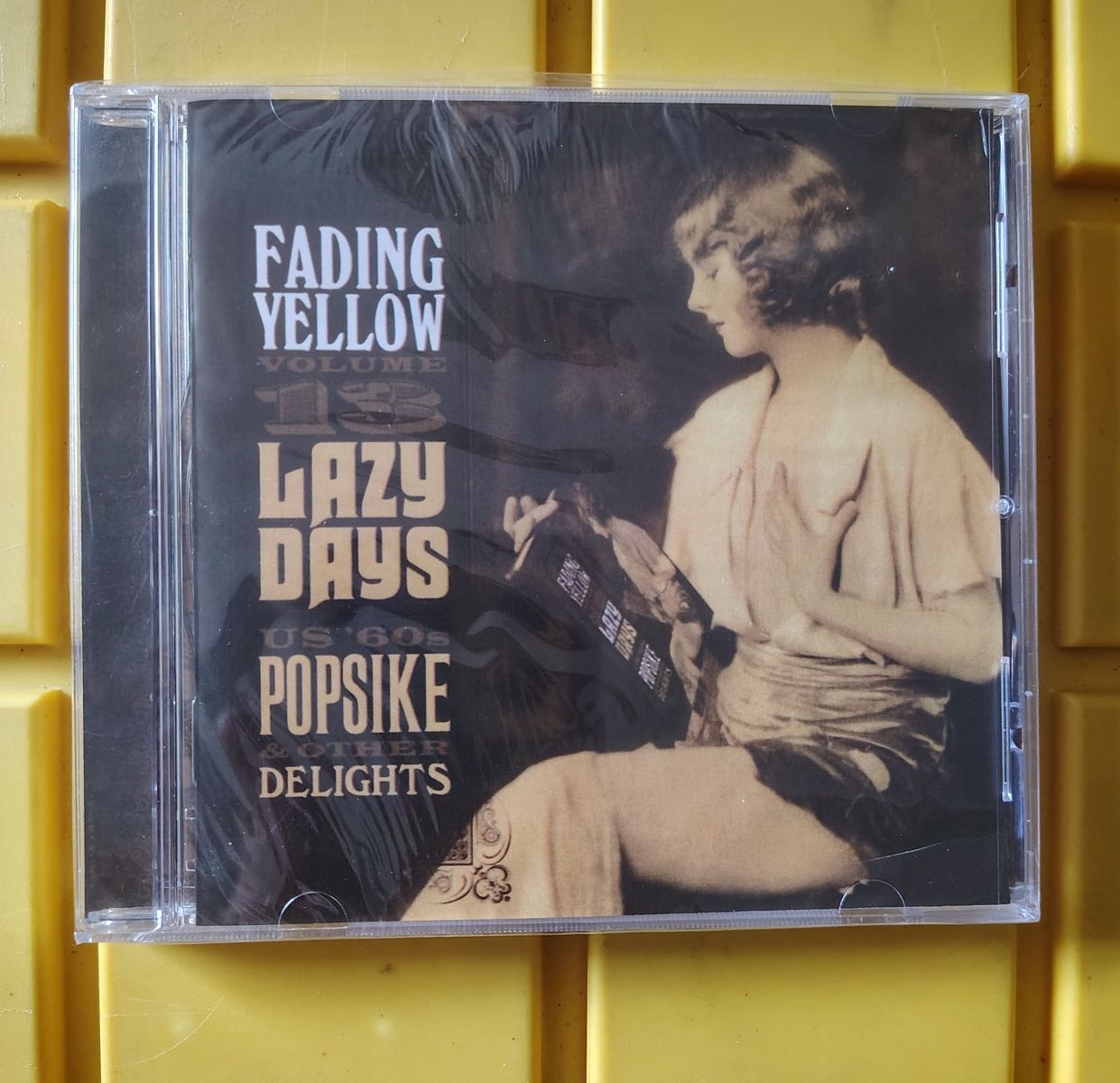 FADING YELLOW VOLUME 13 LAZY DAYS POPSIKE CD NEW 