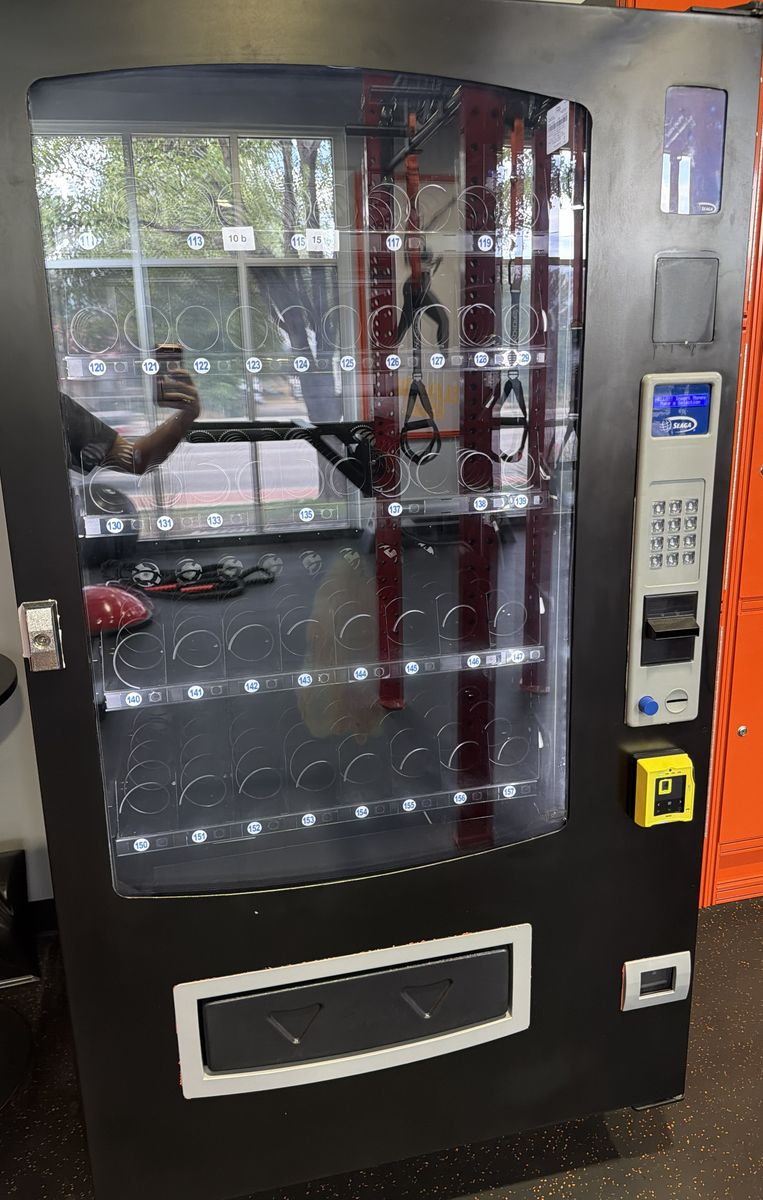 Used Seaga Vending Machine with Card Reader