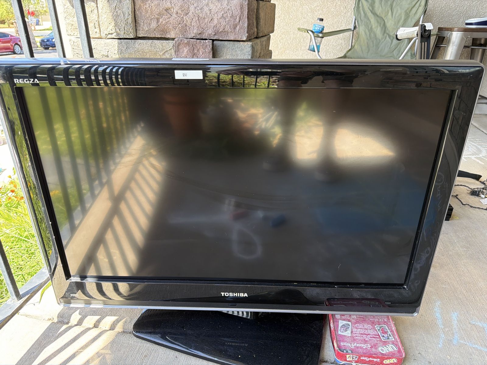 Toshiba Regza 32” 1080p
