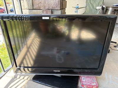 Toshiba Regza 32” 1080p