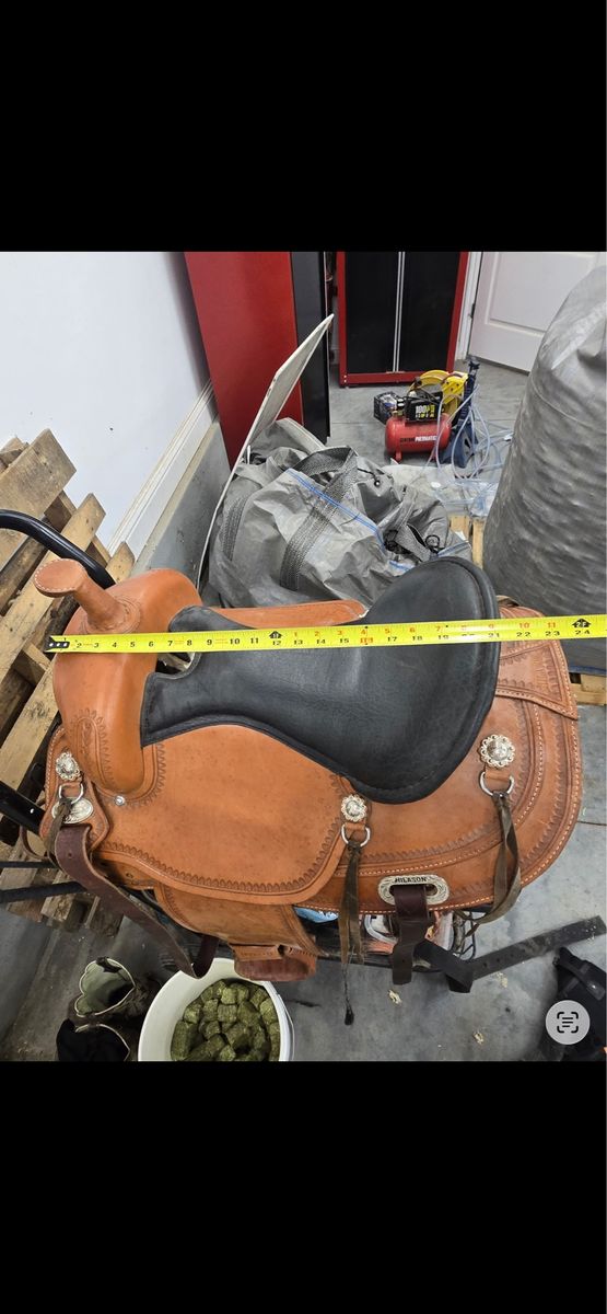 Main image 6