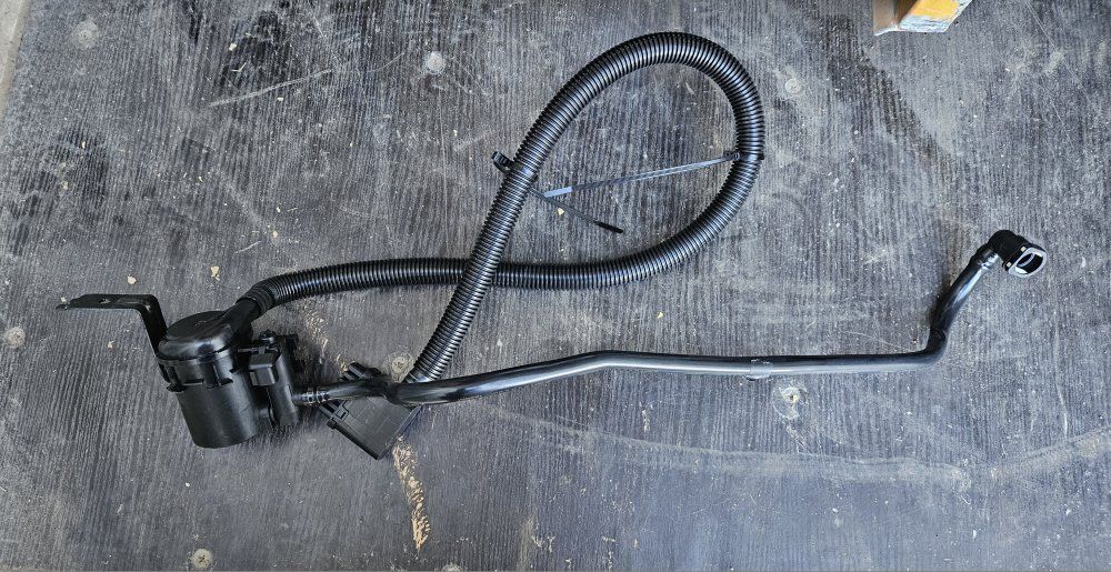 OEM GM EVAP Vent Solenoid Valve 23481275