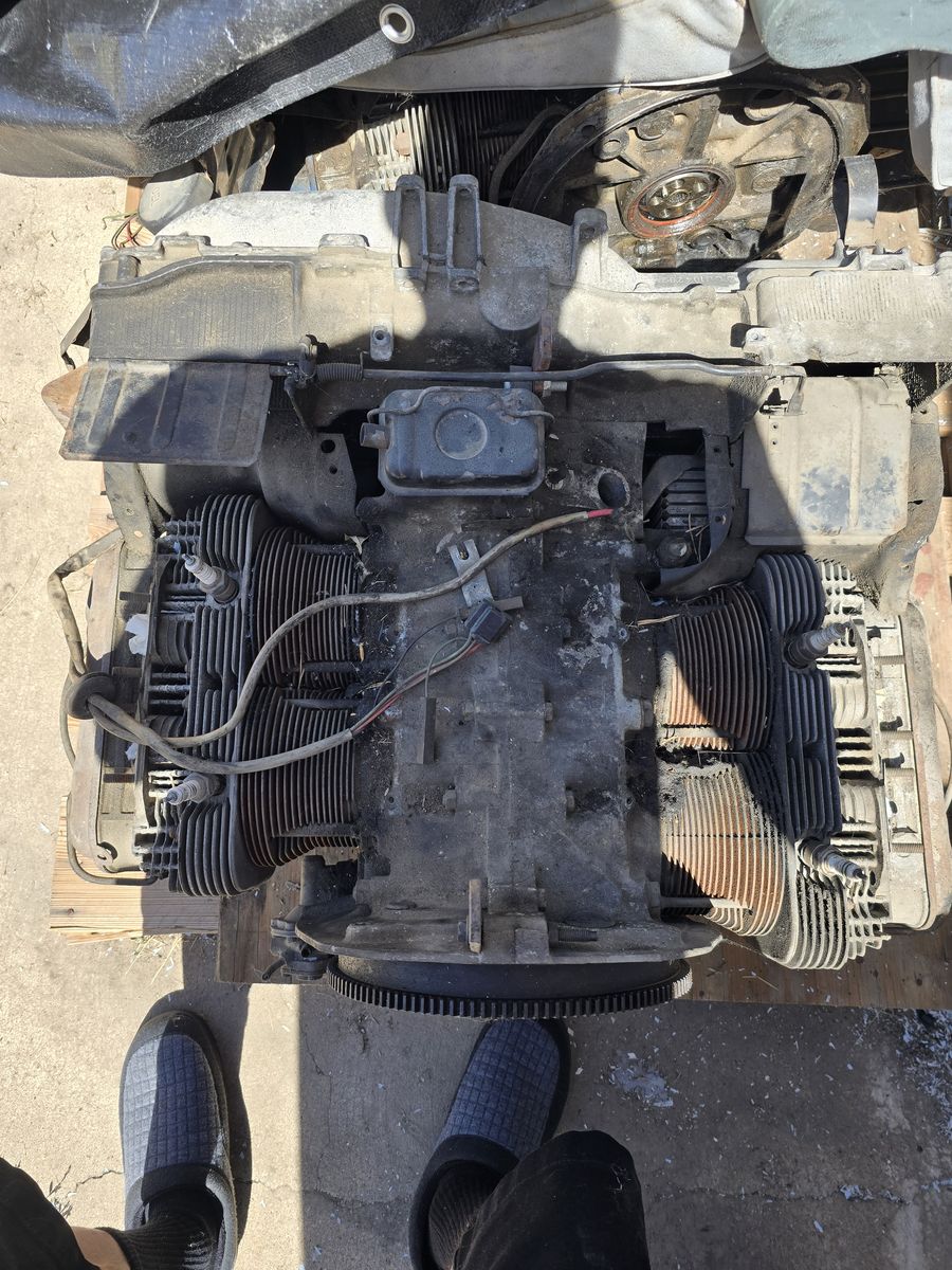 1973 VW TYPE 4 ENGINES X2 tins, other parts