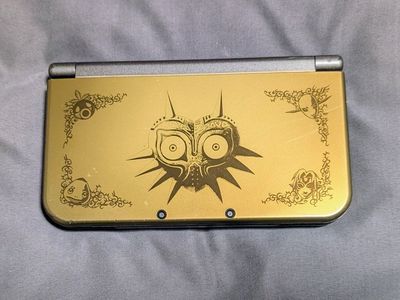Nintendo New 3DS XL - Majora's Mask Edition - Gold Handheld System *USED*