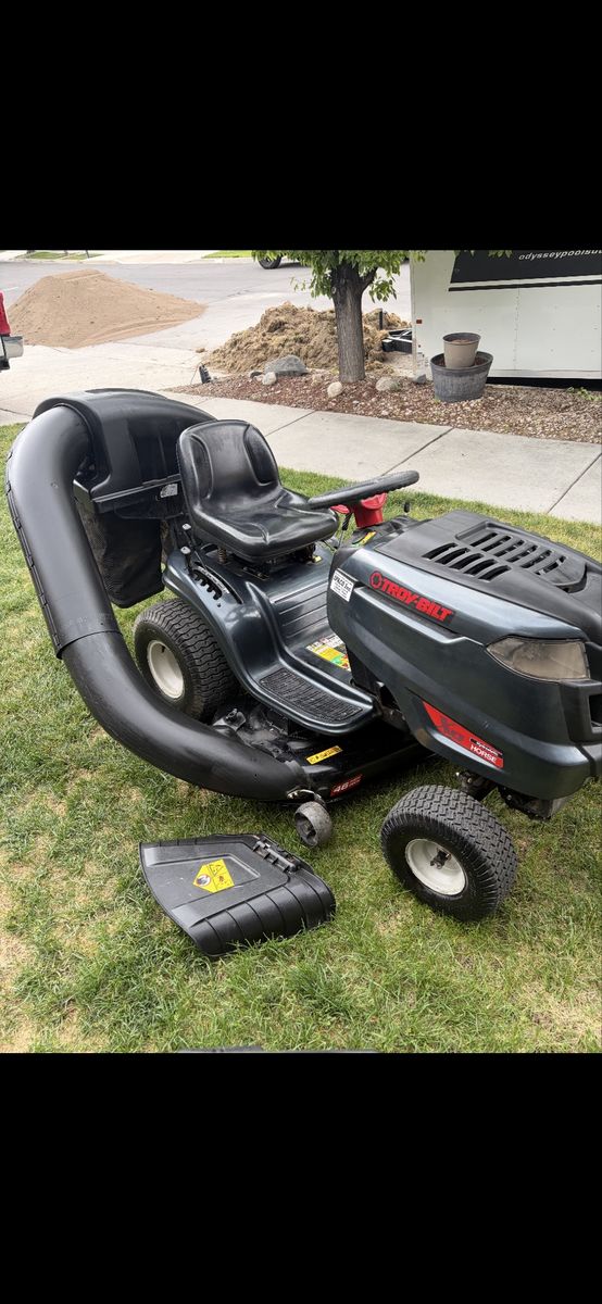 Troybilt horse riding mower